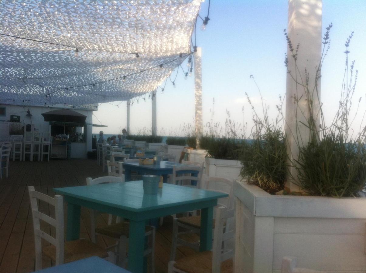 Bed and Breakfast Le Marinelle Aff Trani Exterior foto