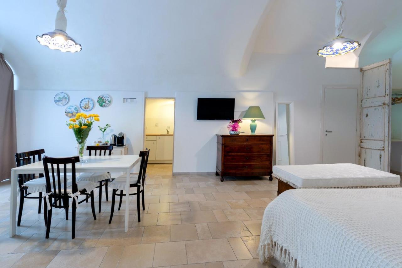 Bed and Breakfast Le Marinelle Aff Trani Exterior foto